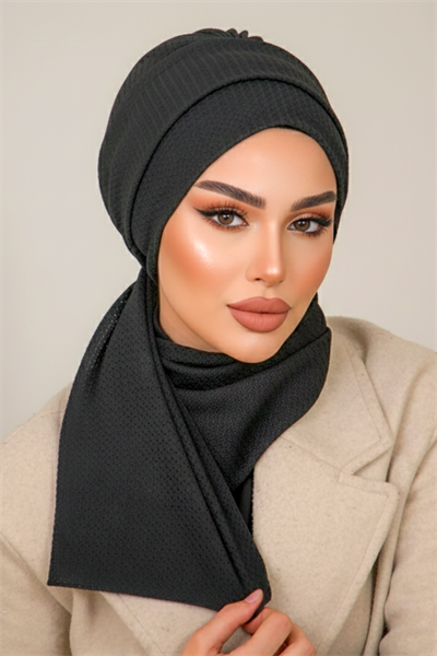 Siyah Triko Atkılı Tesettür Bone