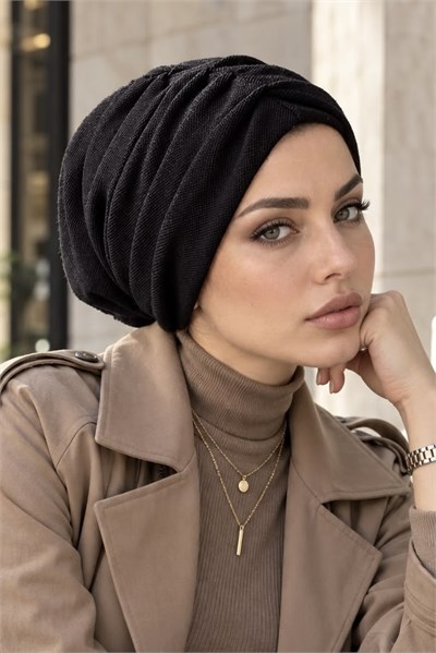 Siyah Triko Kışlık Büzgülü Bone