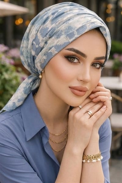 Soft Mavi Tonlamalı Tokalı Bone