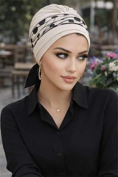 Taş Siyah Desenli Bantlı Bone