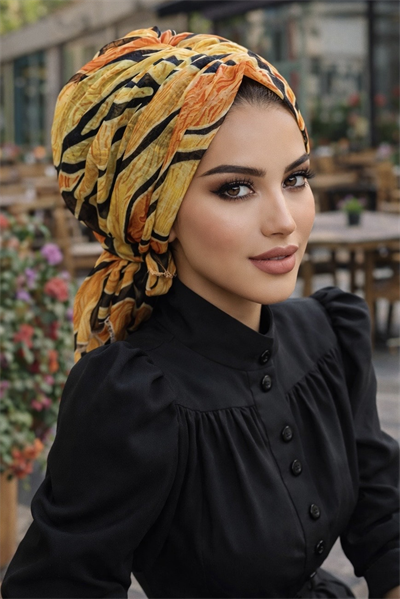 Turuncu Siyah Desen Tokalı Bone