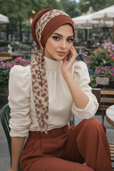 Kahve Leopar Desen Fularlı Bone