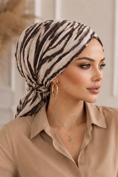 Zebra Desen Tül Tokalı Bone