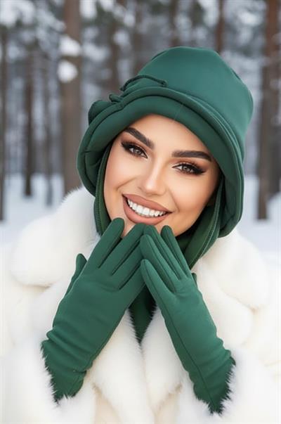 Zümrüt Yeşili Aksesuarlı Vintage Şapka