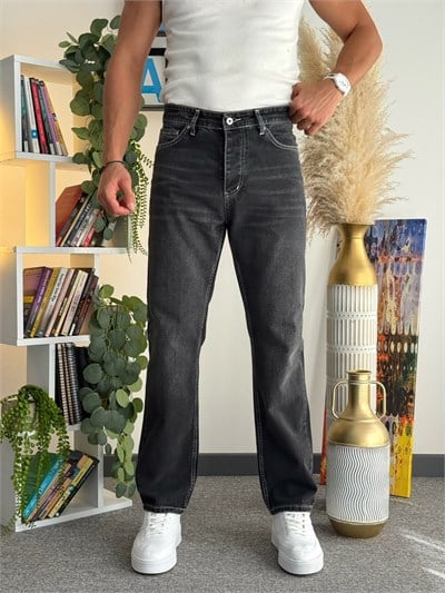 Yıkamalı Siyah Regular Kalıp Kot Pantolon Jeans