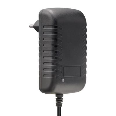 Weko 14.4 Volt - 2 Amper 5.5*2.5 Uçlu Kırmızı Yeşil Ledli Yerli Üretim Akü Şarj Cihazı