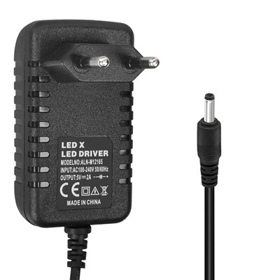 Powermaster PM-31667 5 Volt - 2 Amper 3.5*1.35 Mm Uçlu Plastik Kasa Priz Tipi Adaptör