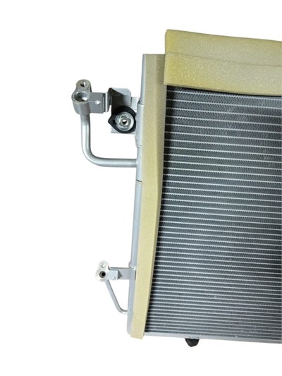 Mitsubishi Pajero V All 11/06-10/09 Klima Kondenseri - Brazing