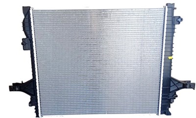 Volvo XC90 2.5i 06/02- Su Radyatörü - Brazing