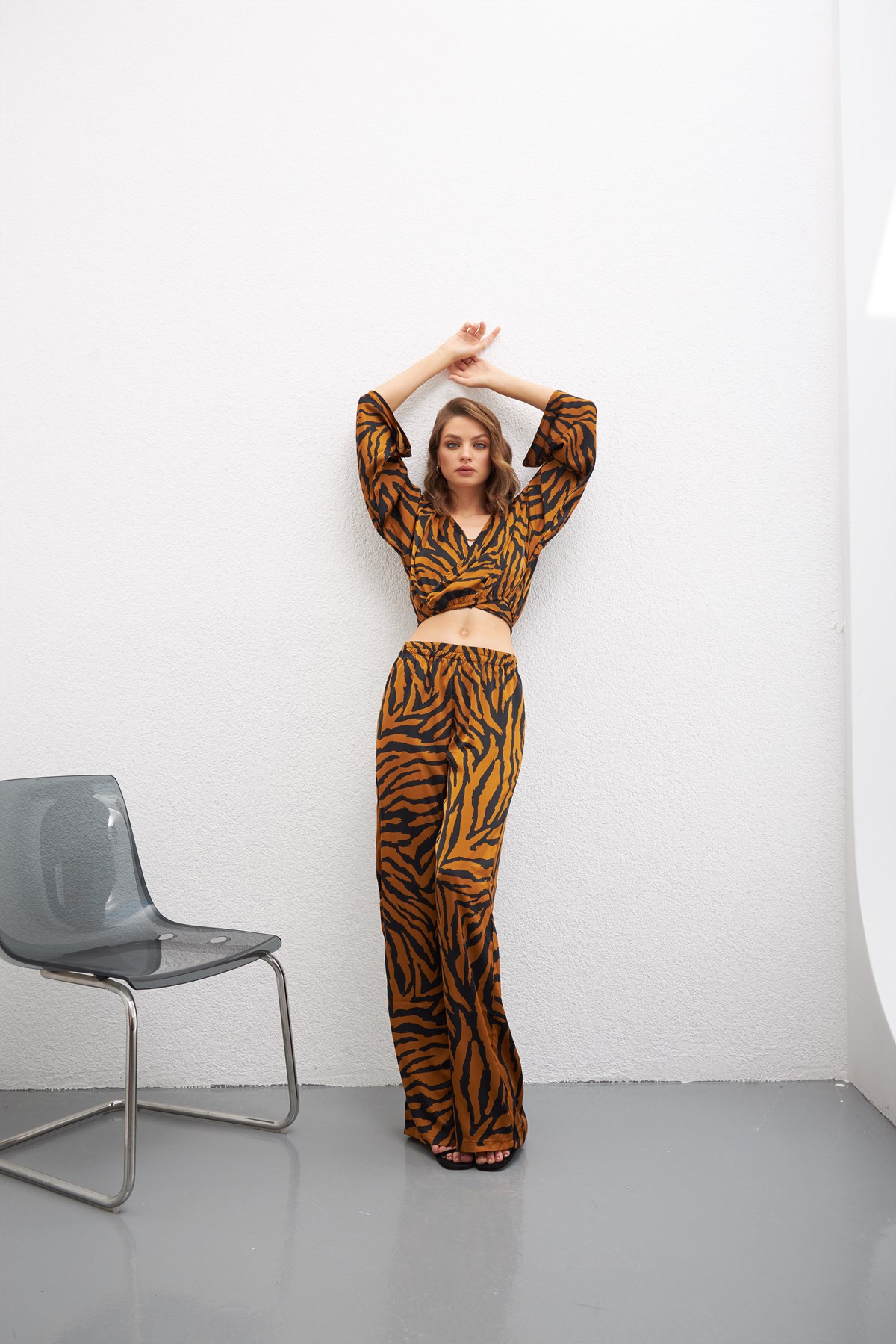 Alexis Crop Kruvaze Zebra Desenli Takım