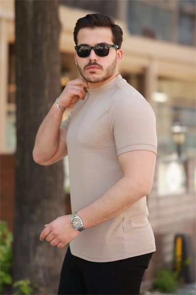 Erkek Ince çizgi Dokulu Kısa Kollu T-shirt