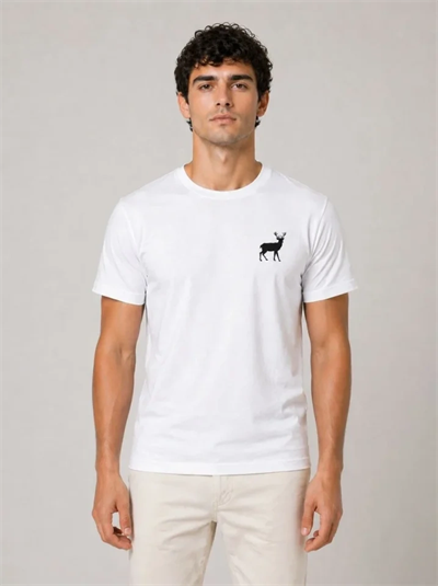 Erkek Minimal Geyik Logolu Tişört Bisiklet Yaka Kısa Kol Yazlık T-Shirt - Beyaz