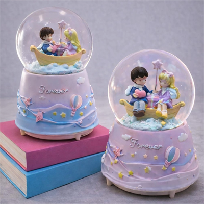 Forever Romantik Çift Figürlü Işıklı Otomatik Büyük Boy Kar Küresi