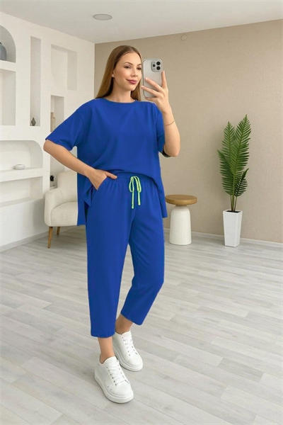 Kadın Kısa Kollu Bisiklet Yaka Viskon Iki Iplik Bluz Ve Pantolon Ikili Takım