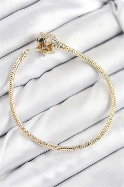 Pirinç Charm Zirkon Taşlı Yıldız Model Gold Renk Kadın Bileklik