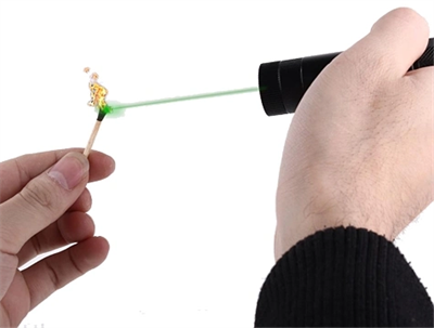 Yeşil Şarjlı Lazer Pointer 2000mw (Yakıcı)