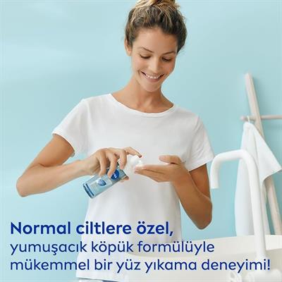 NIVEA Canlandırıcı Yüz Temizleme Köpüğü 150 ml