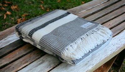 Aksu Cozy Life Pamuk Püsküllü Skoç Battaniye - 180x220 cm İnka Gri