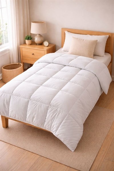 İpekçe Micro Four Seasons Tek Kişilik Yorgan 155x215 cm - Dört Mevsimlik Nefes Alan Microfiber Yorgan