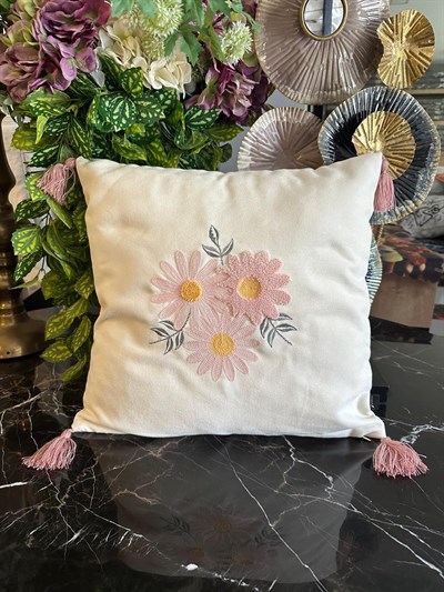 İpekçe Yasmin Model Dokuma Pamuklu 45x45 cm Püsküllü Kırlent Kılıfı