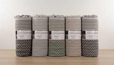 İpekçe Zigzag Desenli Koltuk Örtüsü 170x210 cm - Dekoratif Pamuklu Koltuk Örtüsü