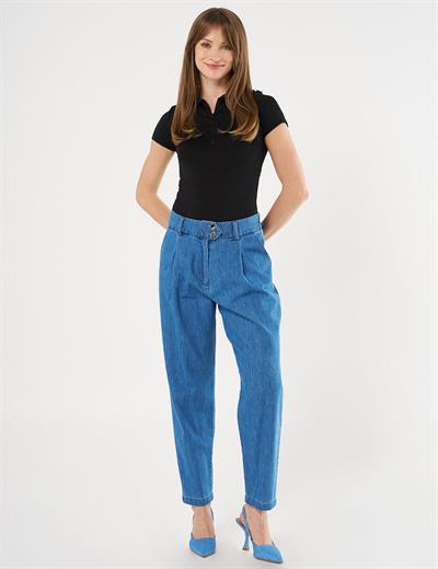 Kayra - Pileli Havuç Kesim Denim Pantolon KY-B25-79017
