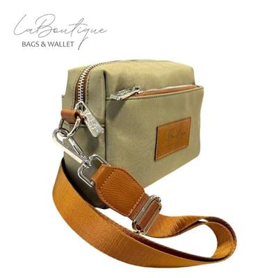 La Boutique - Su Geçirmez Çanta 7160