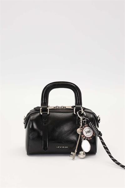 Levidor - Premium Charm Aksesuarlı El Çantası 930416