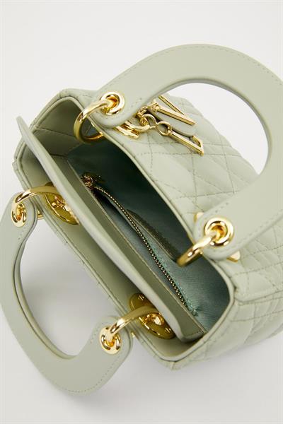 Levidor - Premium Kare Gold Zincir Detaylı Mini El Çantası 930333