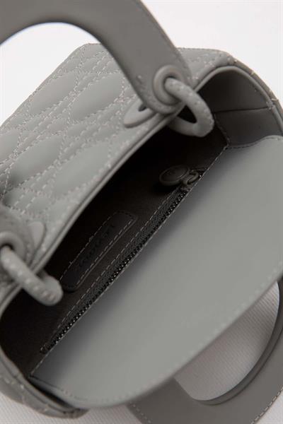Levidor - Premium Mini Zincir Aksesuarlı El Çantası 930327