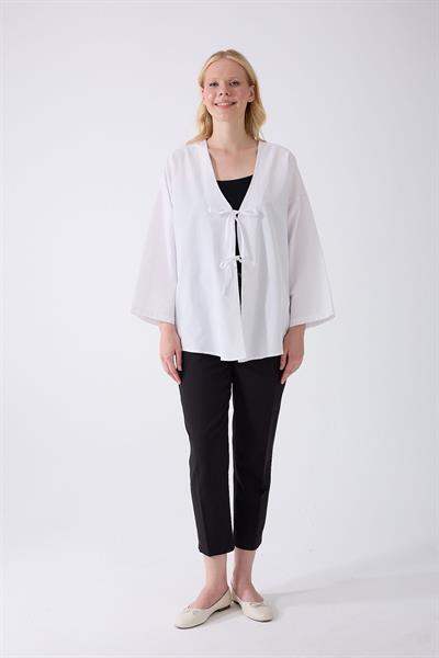 Önü Baglamalı Beyaz Kimono Tunik