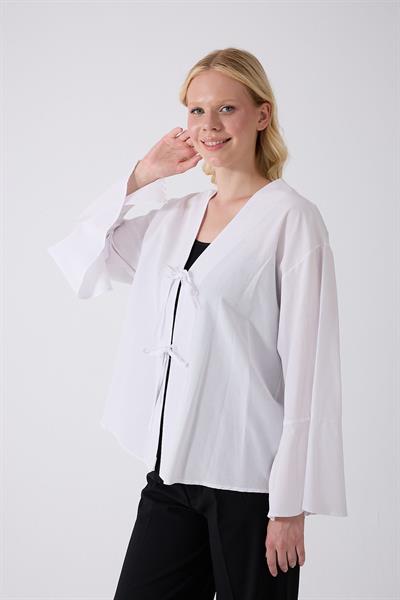 Kadın Beyaz Çift Bağlama Kimono
