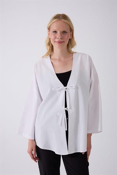 Önü Baglamalı Beyaz Kimono Tunik