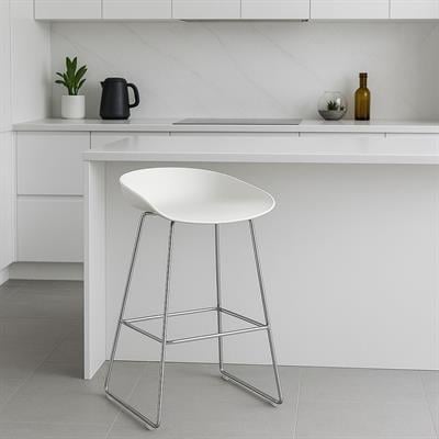 Solid Bar Sandalyesi