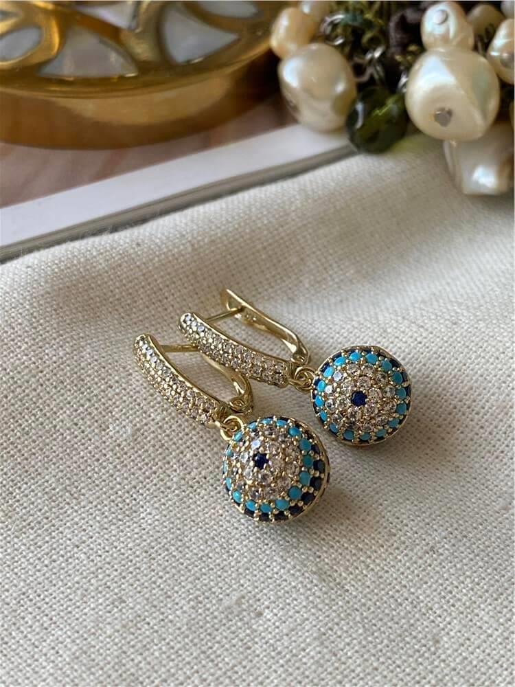 VIP SERİ RENKLİ NAZAR FİGÜR SALLANTILI KÜPE