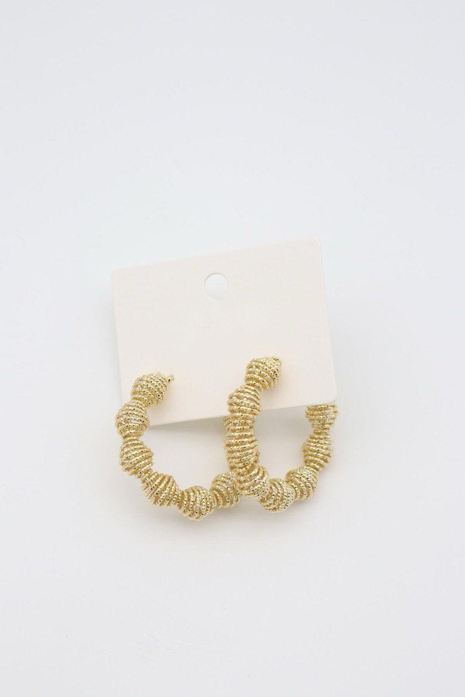 VİP SERİ SARMAL MODEL ŞIK IŞILTILI GOLD HALKA KÜPE