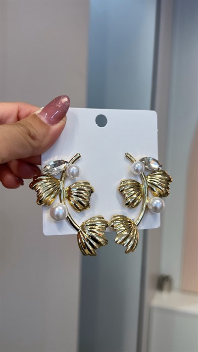 İnci Detaylı Çiçek Model Küpe