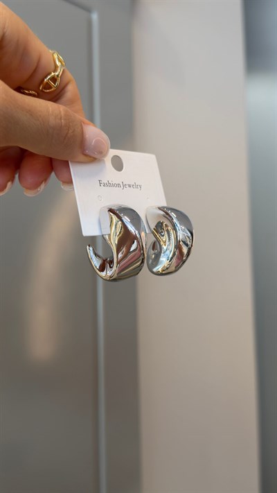 Kıvrımlı Kalın Silver Halka Model Küpe