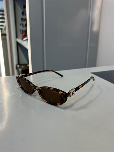 Marka Model Oval Renkli Cam Taş Detaylı Leopar Gözlük