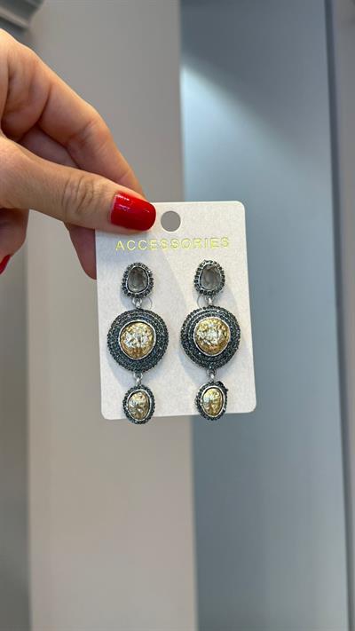 Marka Model Sallantılı Otantik Küpe