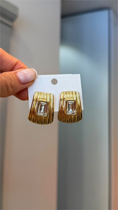 Marka Model Taş Detaylı Gold Küpe