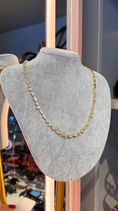 Marka Model Taşlı Kolye