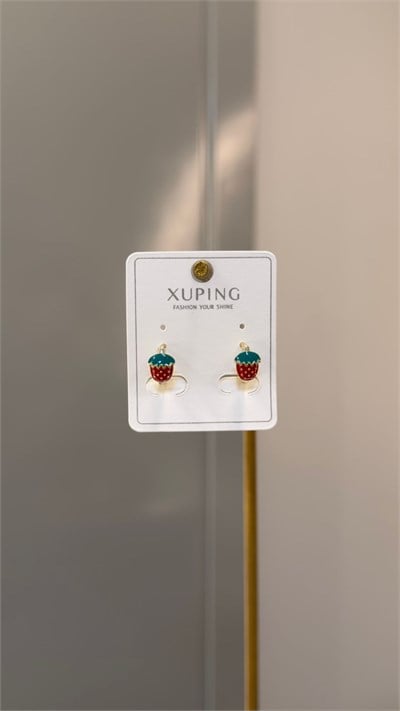 Özel Seri 14K Çilek Figürlü Çocuk Küpe