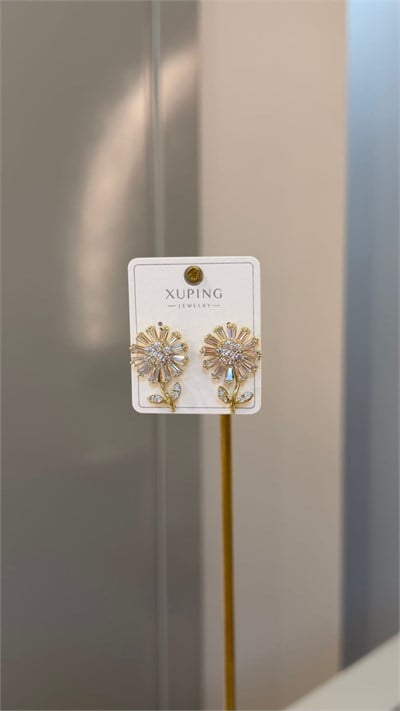 Özel Seri 14K Papatya Model Küpe