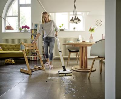 Kaercher FC 7 Cordless Islak Kuru Bataryalı Zemin Temizleme Makinası