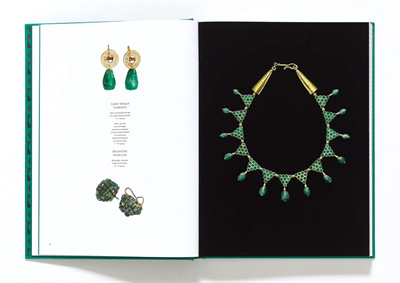 Emerald  Kitap
