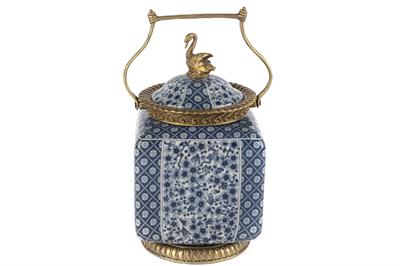 Mikasa Blue Blanc Gold Pors Dekor Kutu 14X14X27 Cm