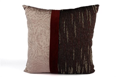Mikasa Emilie Muare Pembe Bordo Yastık 50 Cm