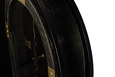 Mikasa Gold Siyah Ahşap Oval Duvar Saati