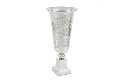 Mikasa Silver Ayaklı Metal Vazo 21X45 Cm